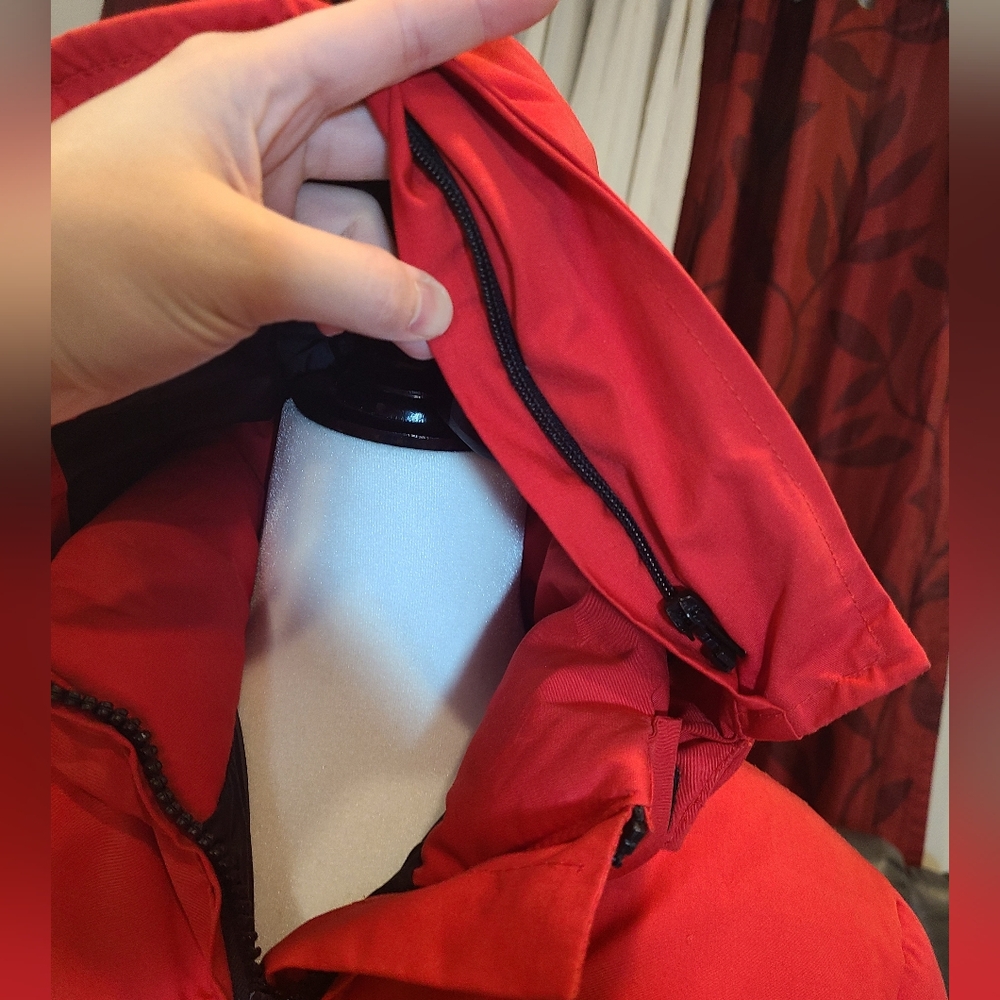 Canada Goose Red Puffer Jacket - Picture 3 of 14